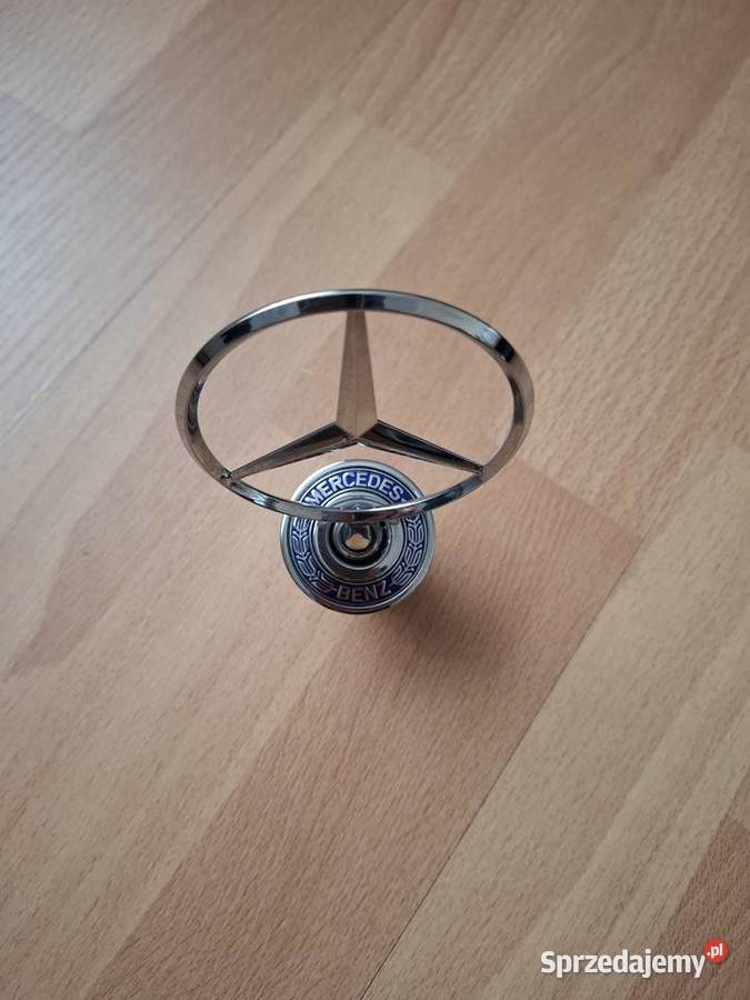 Znaczek Emblemat Mercedesa na maskę Zarzecze