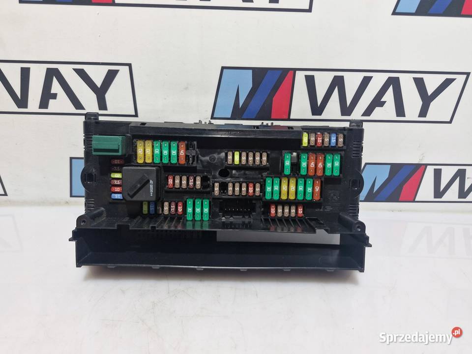 BMW F01 F10 F11 F06 F13 SKRZYNKA BEZPIECZNIKÓW dolnośląskie