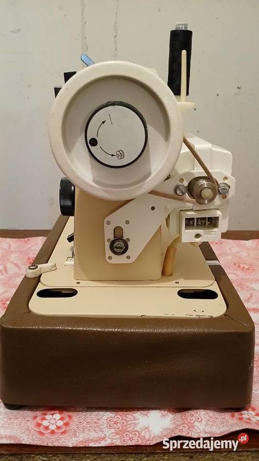 Sprzedam maszynę do szycia Łucznik 451 Pozostałe łódzkie Zgierz