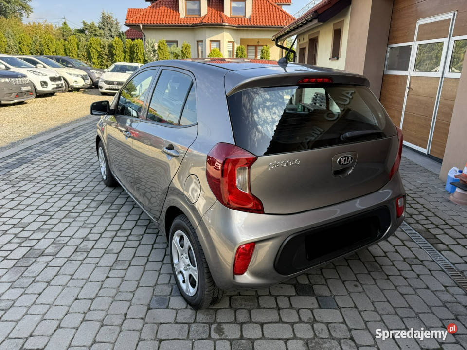 Kia Picanto 10 67 Klimatyzacja III 2017 gniazdo AUX Orzech