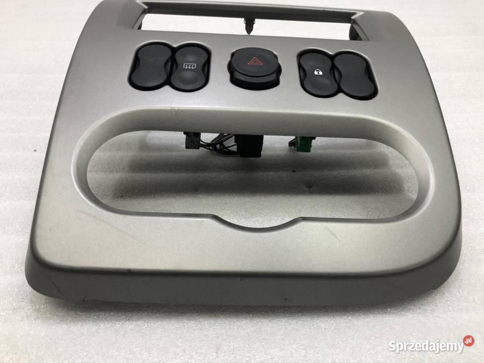 RAMKA KONSOLI DACIA SANDERO I 8200739438