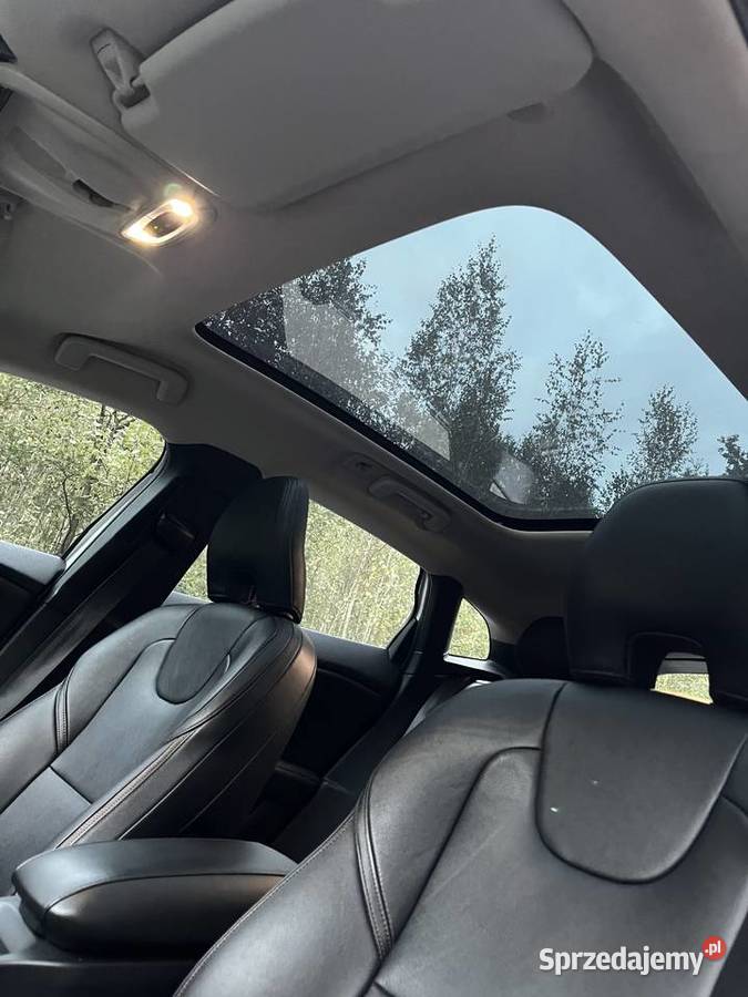 Volvo V40 Cross Country Serwisowany Poniatowa