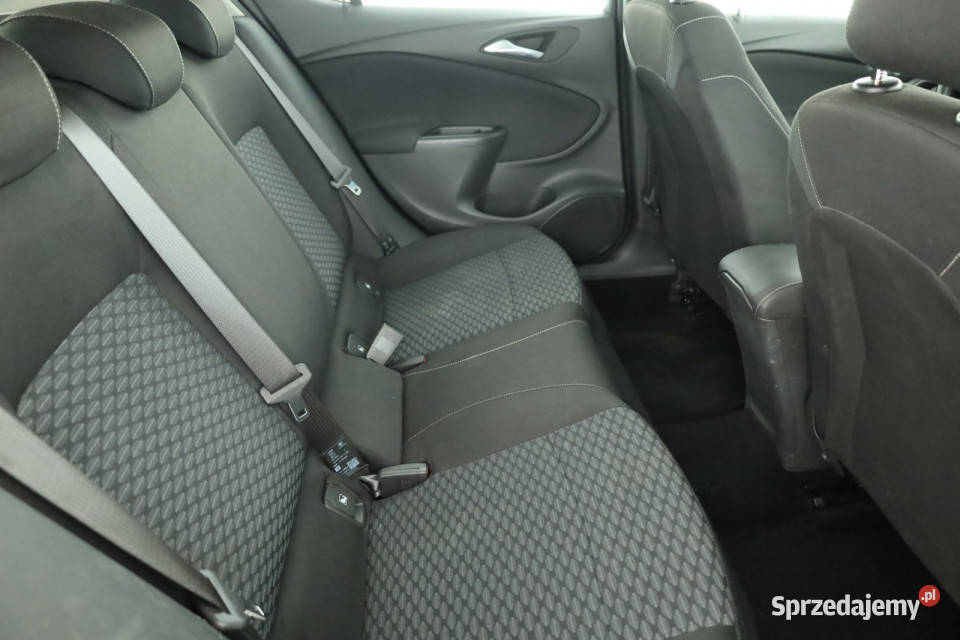 Opel Astra 14 T nieuszkodzony Piaseczno