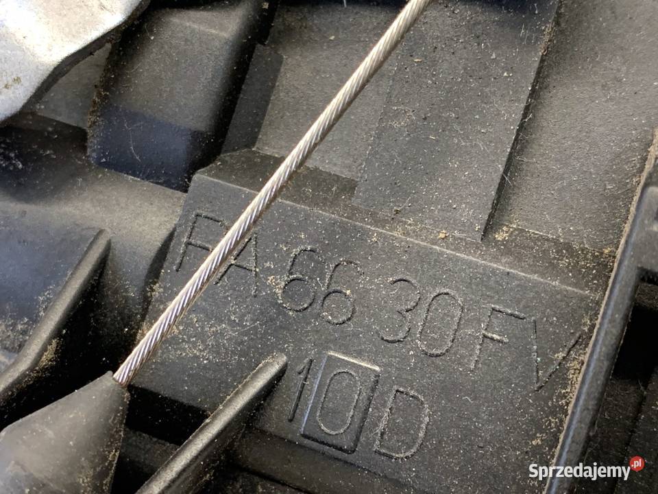 ZAMEK DRZWI PRAWY TYŁ SKODA ROOMSTER Van minibus