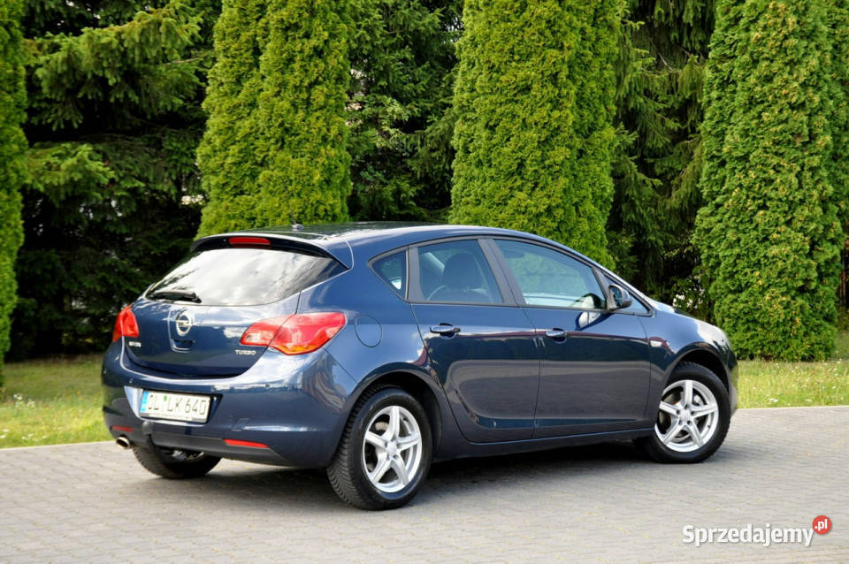 Opel Astra 14T140WelurGrzane FoteleGrzana wspomaganie kierownicy mazowieckie