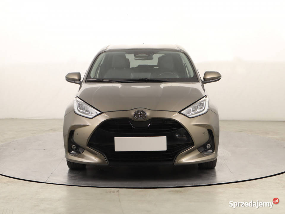 Toyota Yaris 15 VVTi Hybrid szary Yaris Katowice