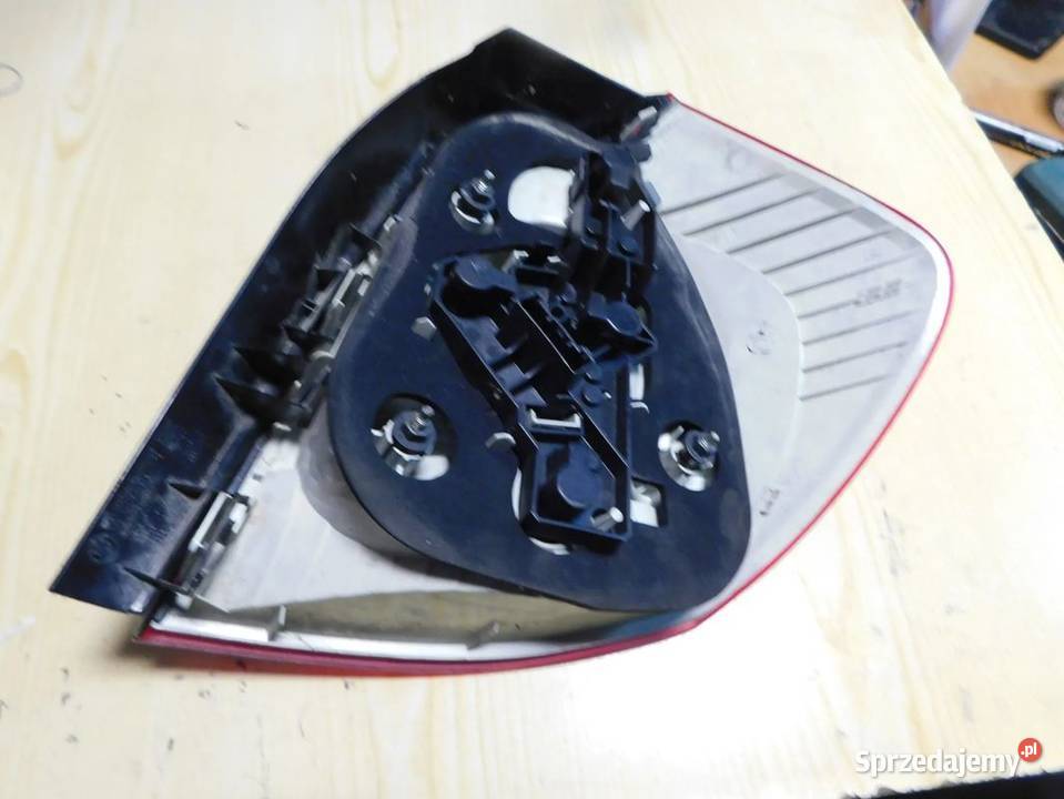 BMW E87 lampa lewa 34352 WYSYŁKA śląskie Żory