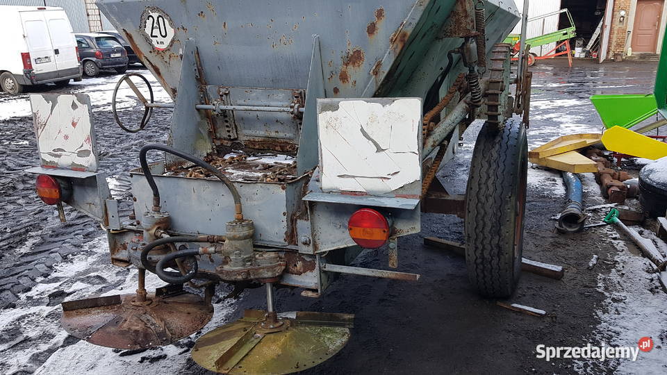 Rozsiewacz wapna nawozu RCW5 Drużbice