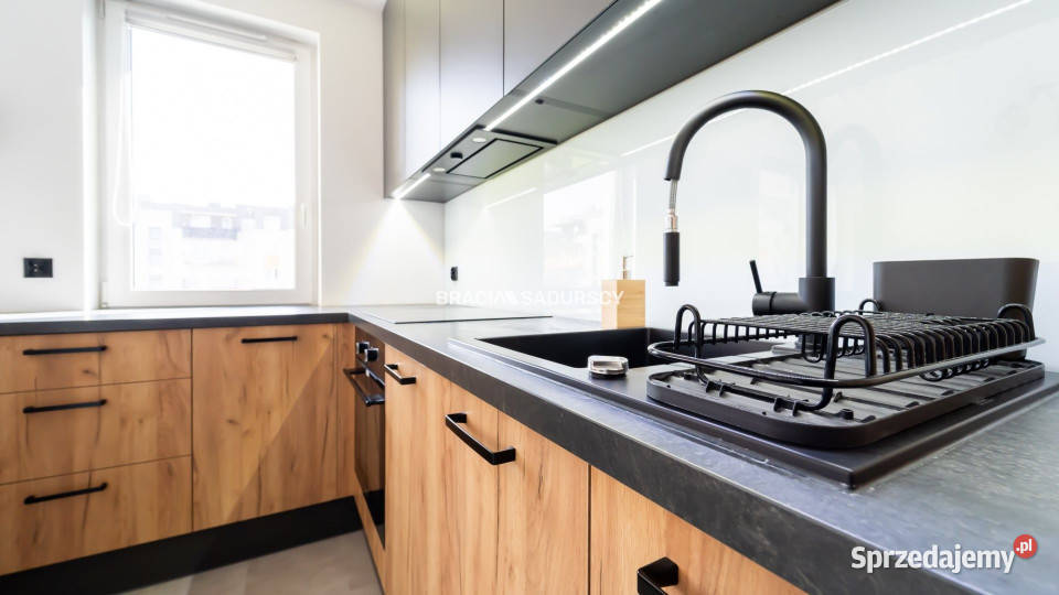 Mieszkanie Kraków 4603m 3 pokoje Wynajem małopolskie sprzedam