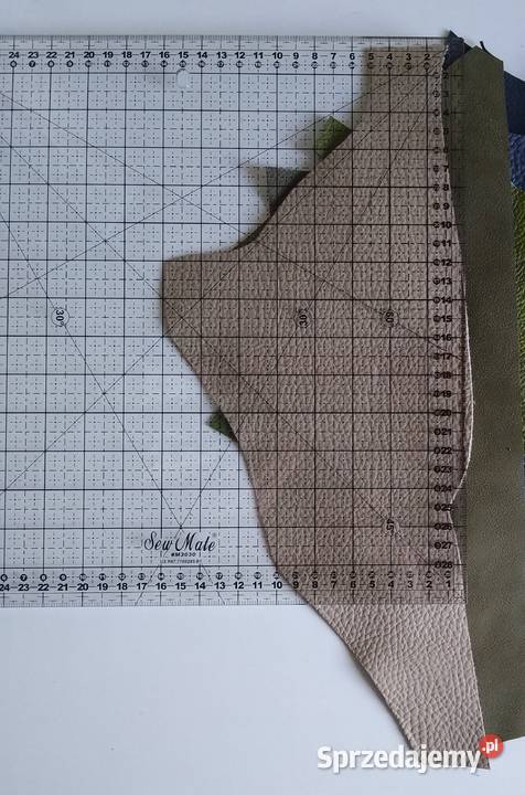 Skóra 400 g Licowa Włoska średnie i małe kawałki Rękodzieło Gdańsk sprzedam