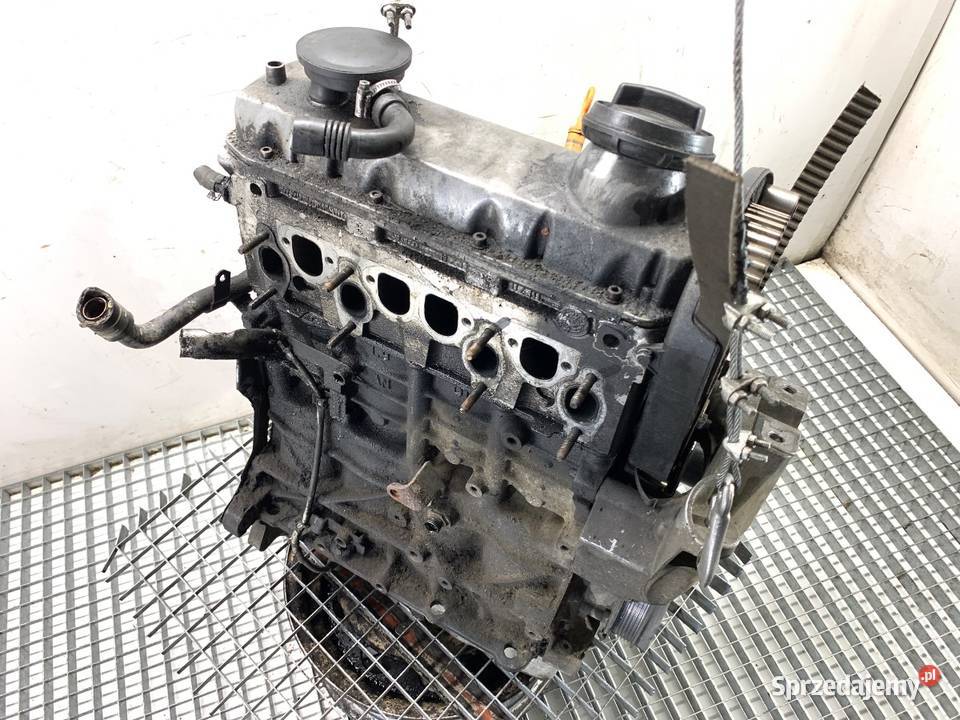 SILNIK SEAT 19 110 9906 LEON I