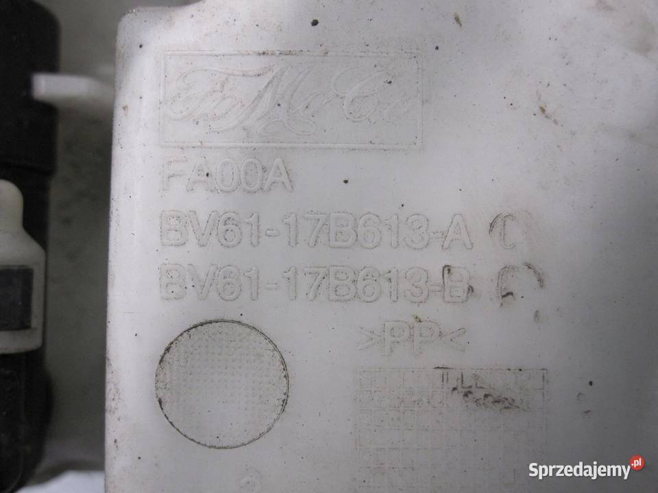 FORD FOCUS MK3 III 12r zbiorniczek spryskiwaczy osobowe