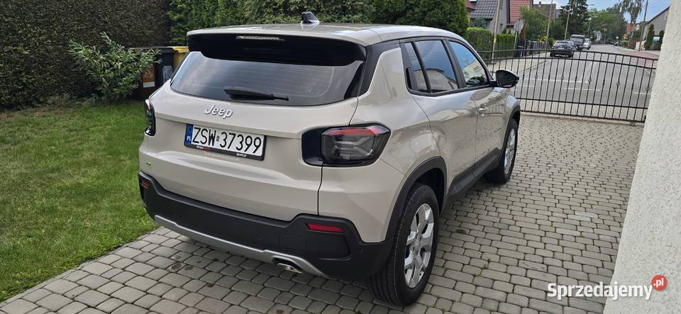 Sprzedam nowy Jeep Avenger automathybrydaSalon elektryczne lusterka zachodniopomorskie Świnoujście