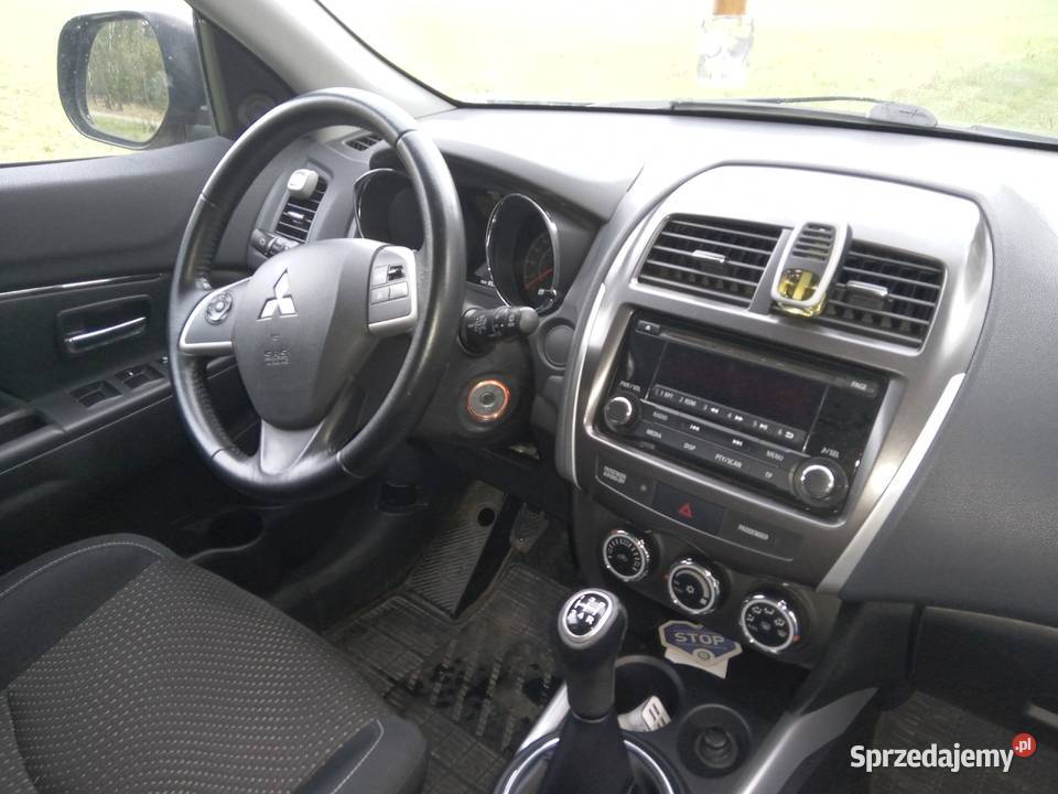 Mitsubishi asx 16 mivec gniazdo USB Filice