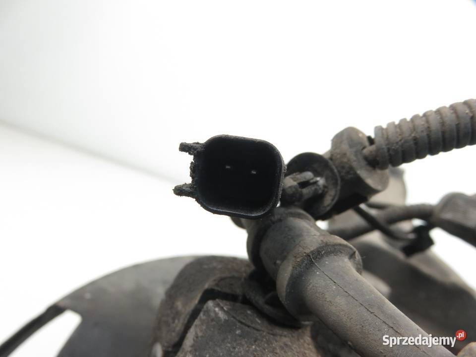 ZWROTNICA PIASTA LEWA OPEL ASTRA IV J 17 CDTI osobowe sprzedam