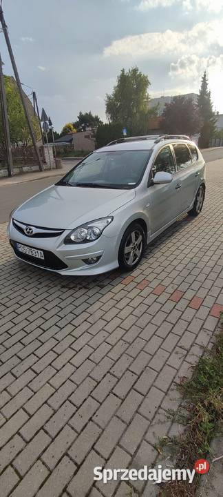 sprzedam Hyundai i30 CW 16CRDI 90 2010r Nowe Skalmierzyce