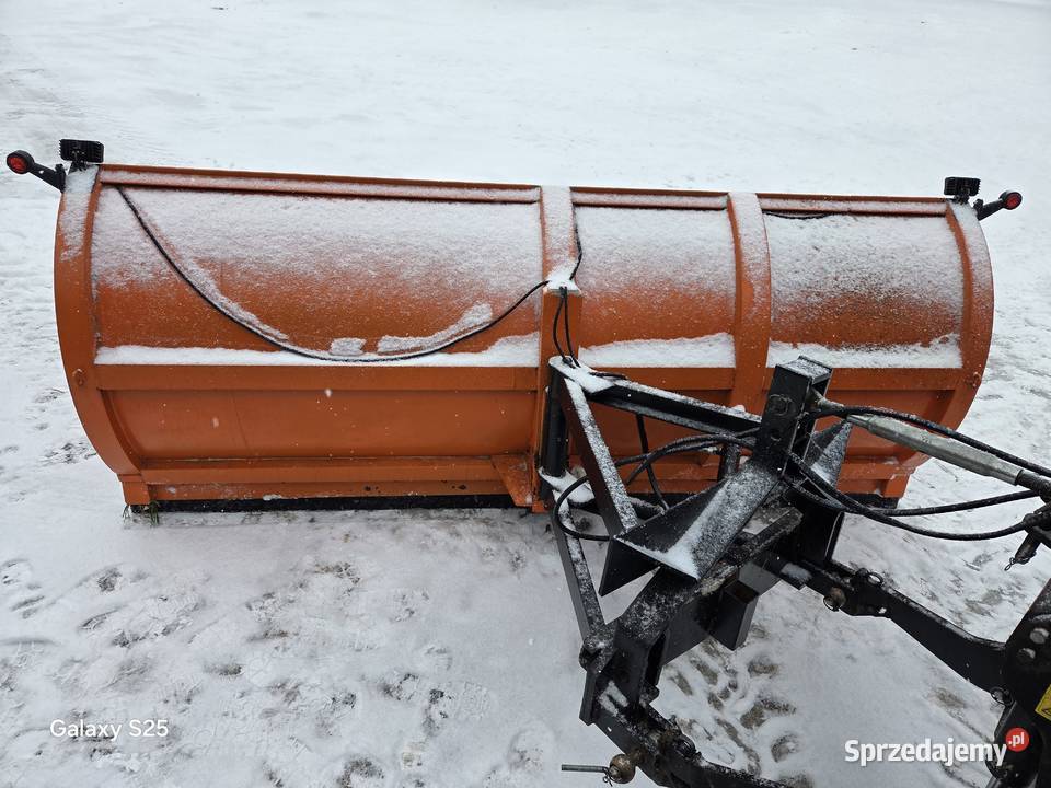 Sprzedam pług do odśnieżania