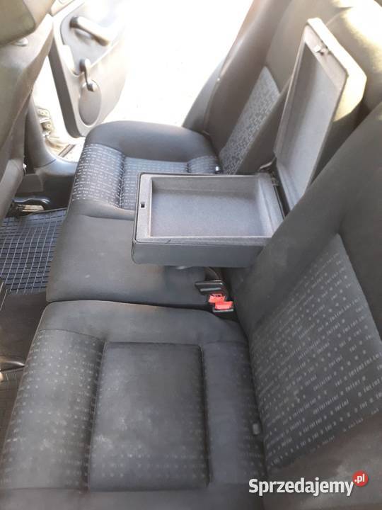 Golf 4 Kombi 19 TDi 90 1896cm3 Działoszyn