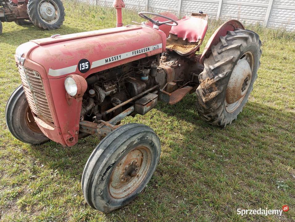 Ciągnik Massey Ferguson Buk