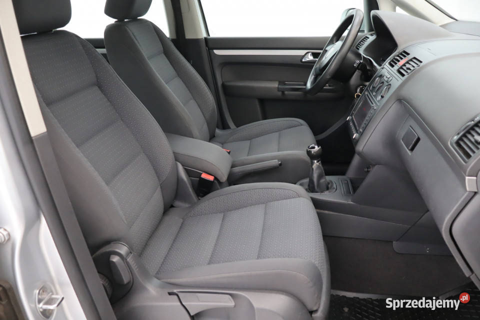 VW Touran 16 FSI śląskie Zabrze