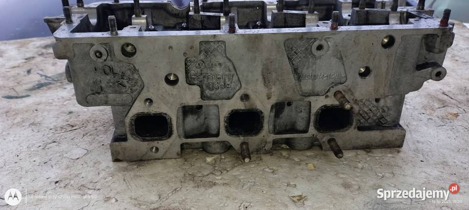 Głowica silnika 25 TDI strona prawa Audi