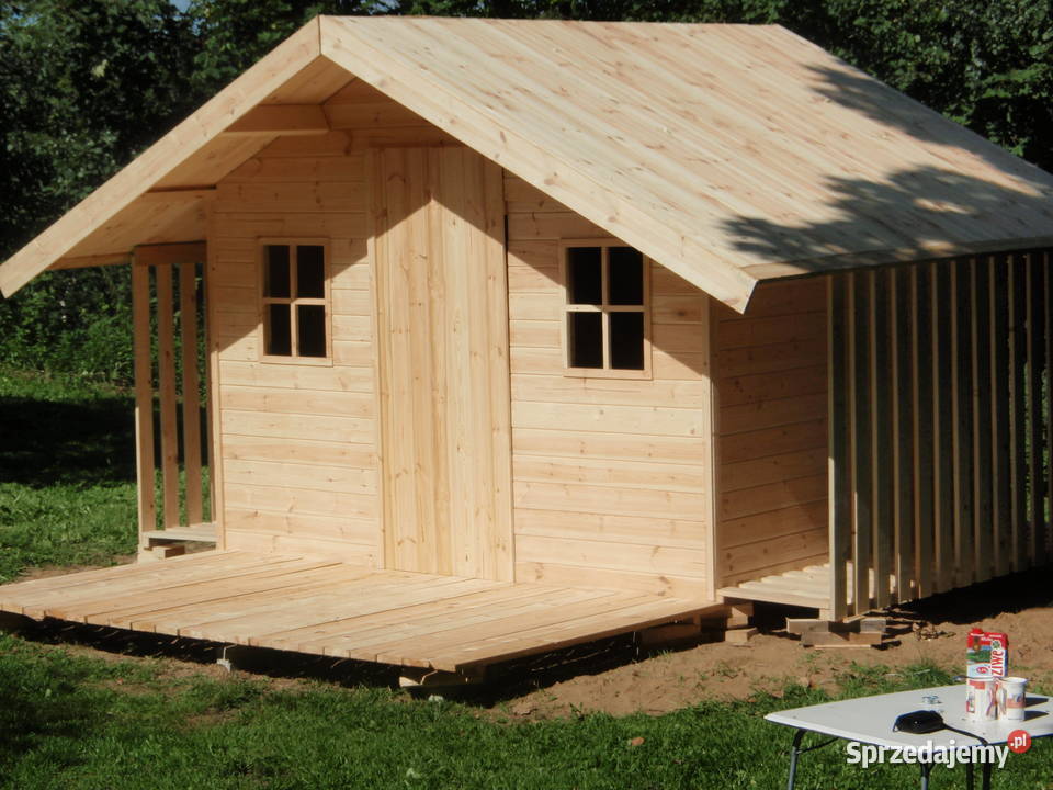 Domek drewniany 4m x 25m taras 2 drewutnie Gowidlino
