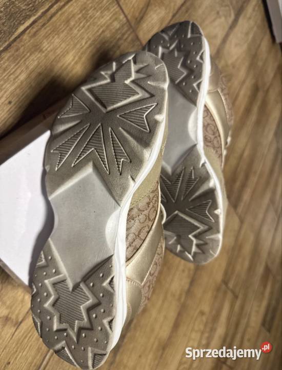 Buty Guess Grajewo sprzedam