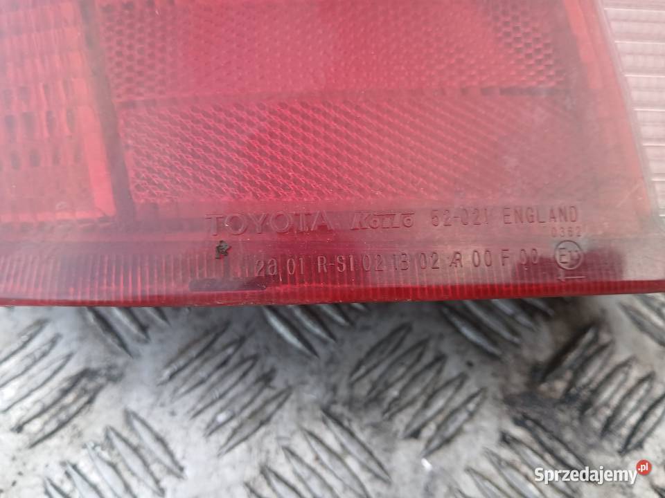 Lampa lewa tył tylna Toyota Yaris I P1 EU3D Radłów