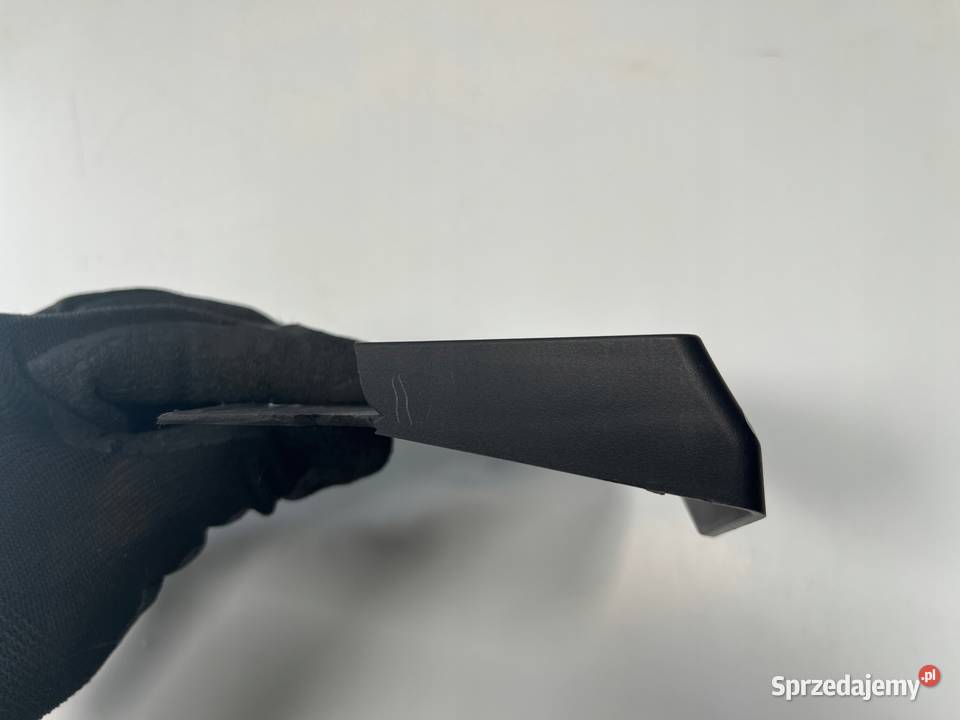 YAMAHA XG 250 Tricker Podstawa Plastik lampy tył wielkopolskie Łobżenica