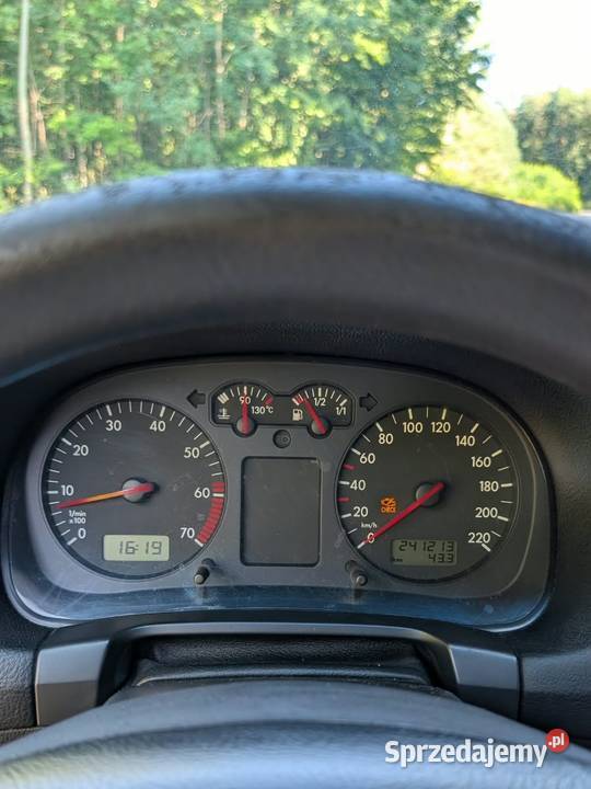 Volkswagen VW Golf 4 IV 14 16v 2001 benzyna LPG elektryczne szyby Krasnystaw sprzedam