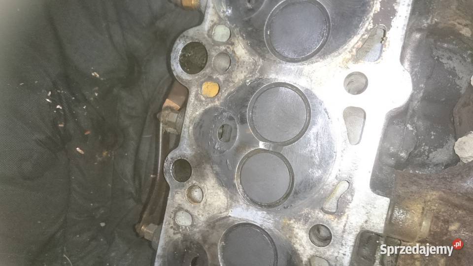 Sprzedam głowice silnika 16 TD JR71 małopolskie Libiąż