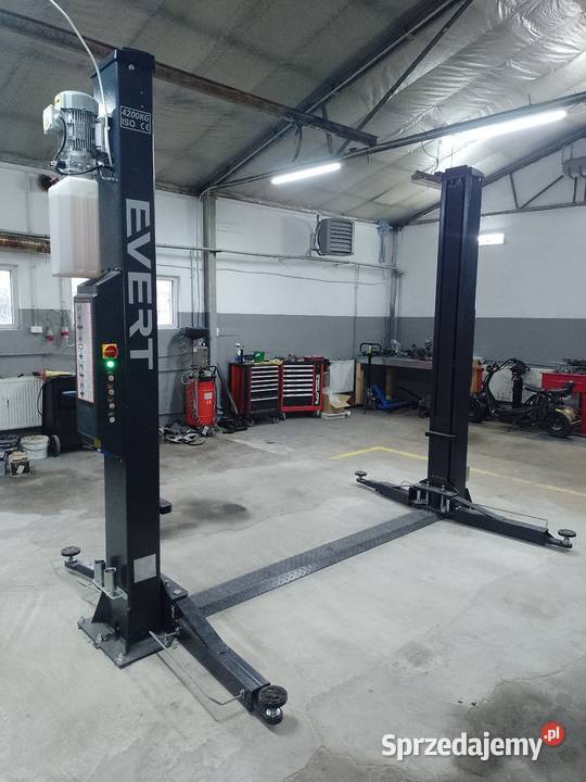 Sprzedam podnośnik samochodowy dwukolumnowy sprzedam