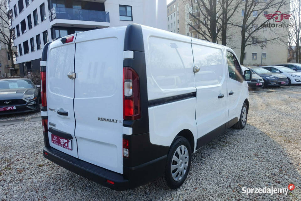 Renault Trafic Fv 23 nowy ślicznyL1H120DCI pełny VAT