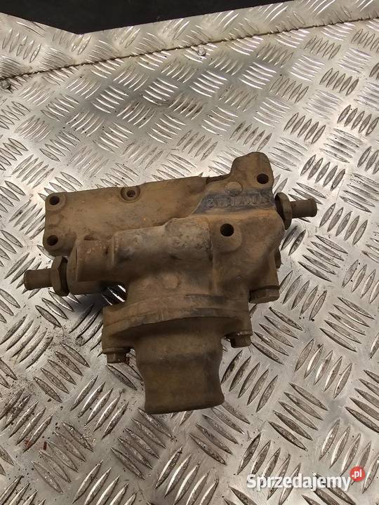 Podstawa termostatu Massey Ferguson 4245 4255 Silnik i osprzęt