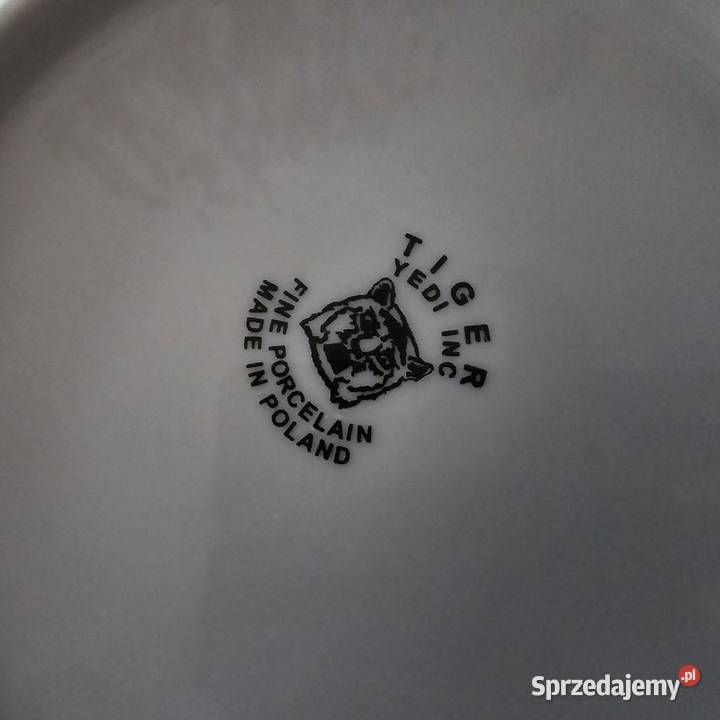 Bulionówka trio Włocławek i talerzyk free Porcelana i szkło Oświęcim