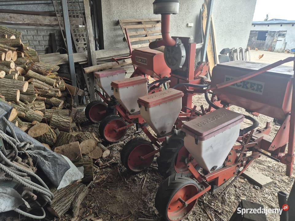 Siewnik do kukurydzy 4rzędowy Becker z Gawłów