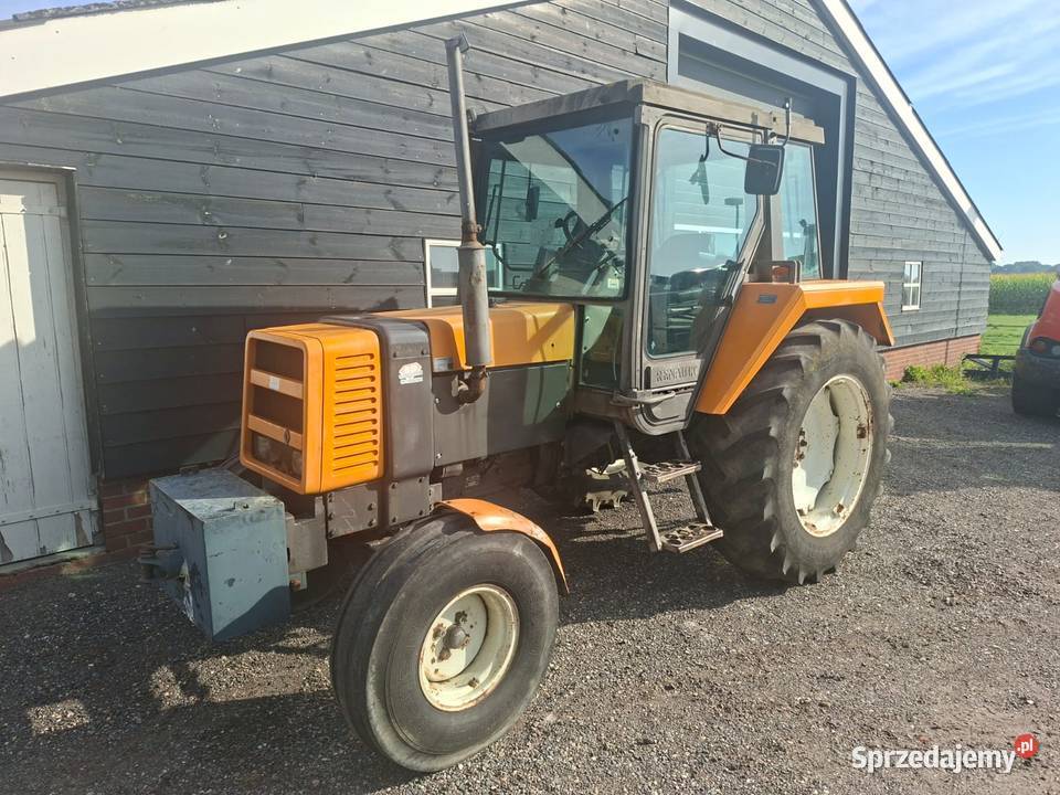 Case Renault John deere Tarnawa Mała sprzedam