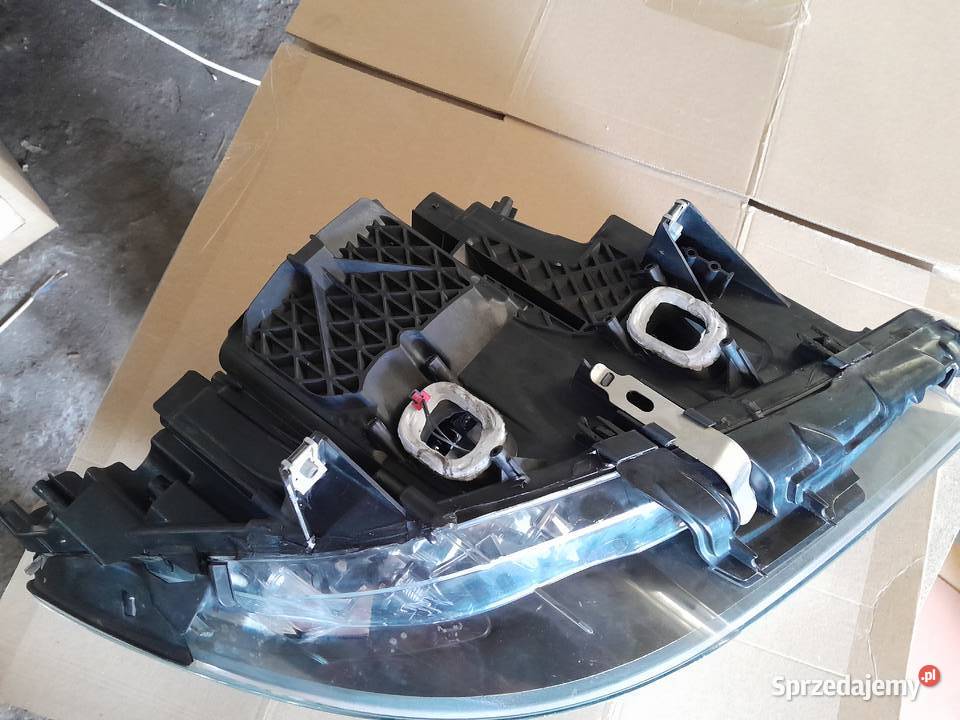 Lampa przednia lewa BMW F10F11 1el 011 087 21ah osobowe