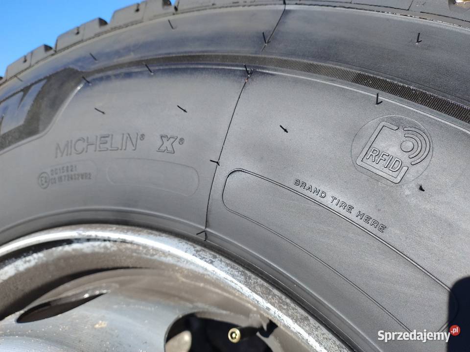 Opona 31570R225 Michelin X Multi ENERGY Michelin