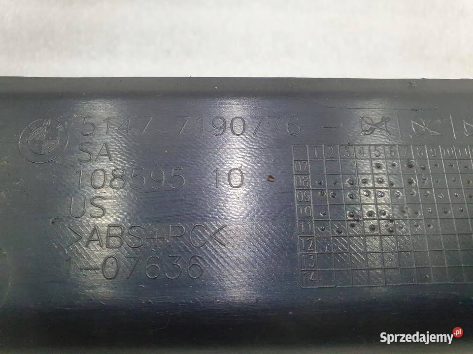 OSŁONA KLAPY BAGAŻNIKA PRAWA 7190776 BMW E71 X6