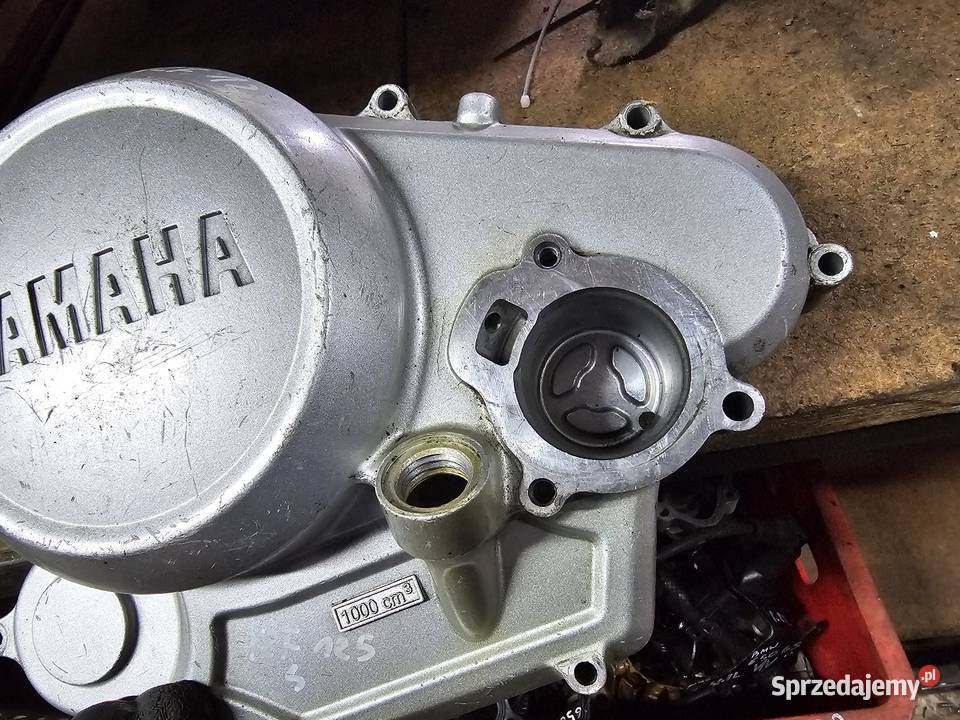 Yamaha YZF 125 pokrywa kapa dekiel sprzęgła Jelenia Góra