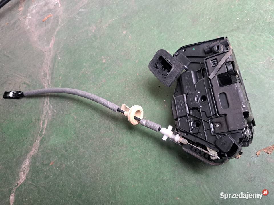 vw Passat b8 zamek drzwi prawy tył 5ta839016e Gorzów Wielkopolski