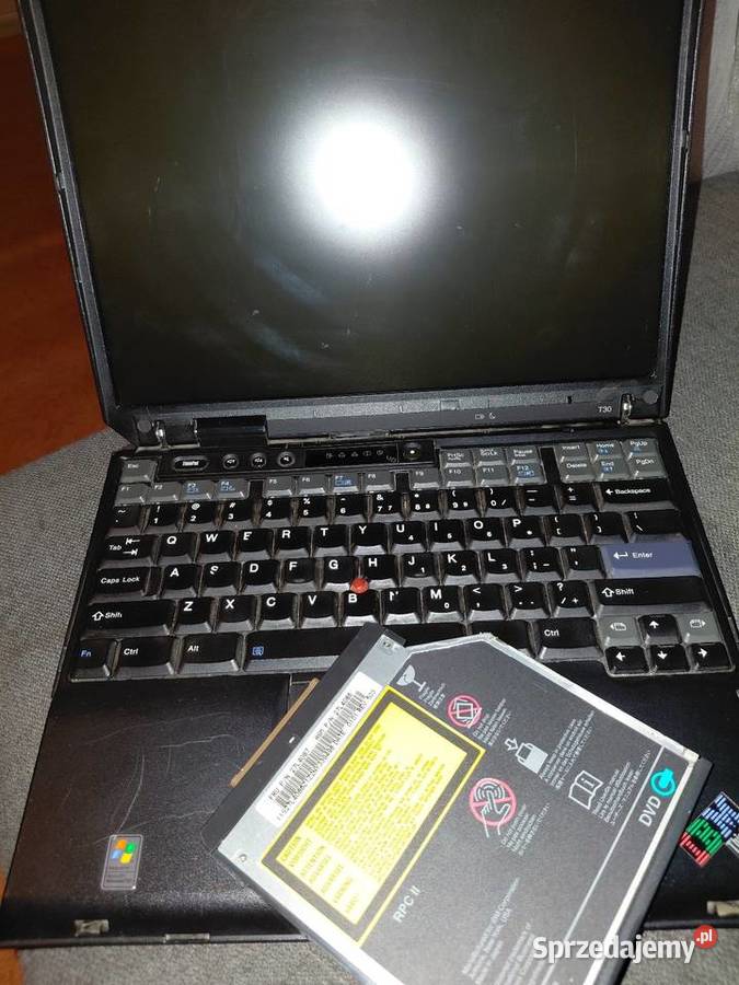 Zestaw 3 laptopów IBM THINKPAD T30 Grodzisk sprzedam
