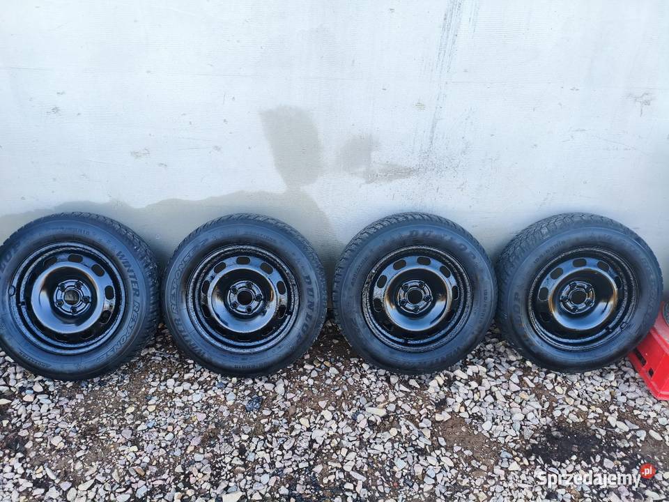 Felgi stalowe 15 opony zimowe Dunlop 19565r15 Gołyszyn