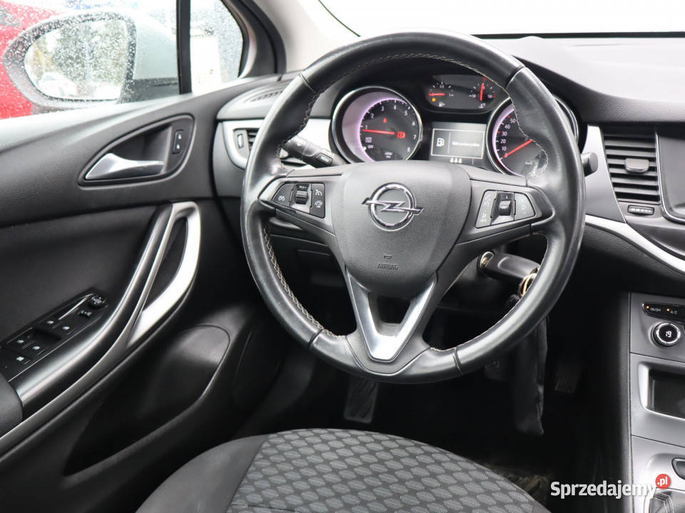 Opel Astra 14 T srebrny śląskie