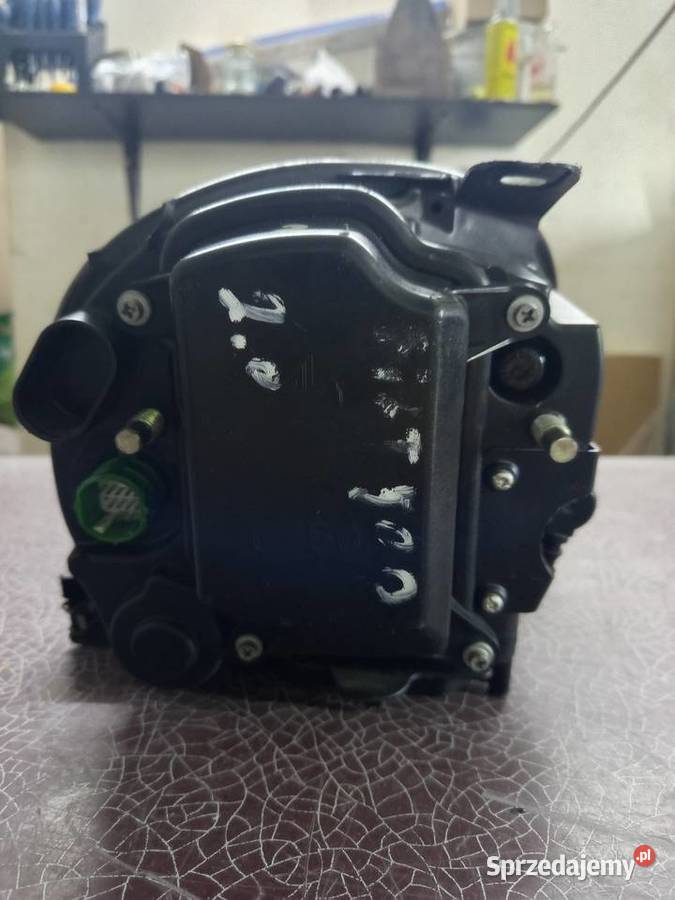 Lampa przednia Fiat 500 Xenon Bolesławiec