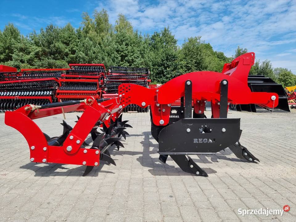 Pług Dłutowy JUNIOR z wałem Strumyk transport nieuszkodzony Maszyny rolnicze Nowy Sącz