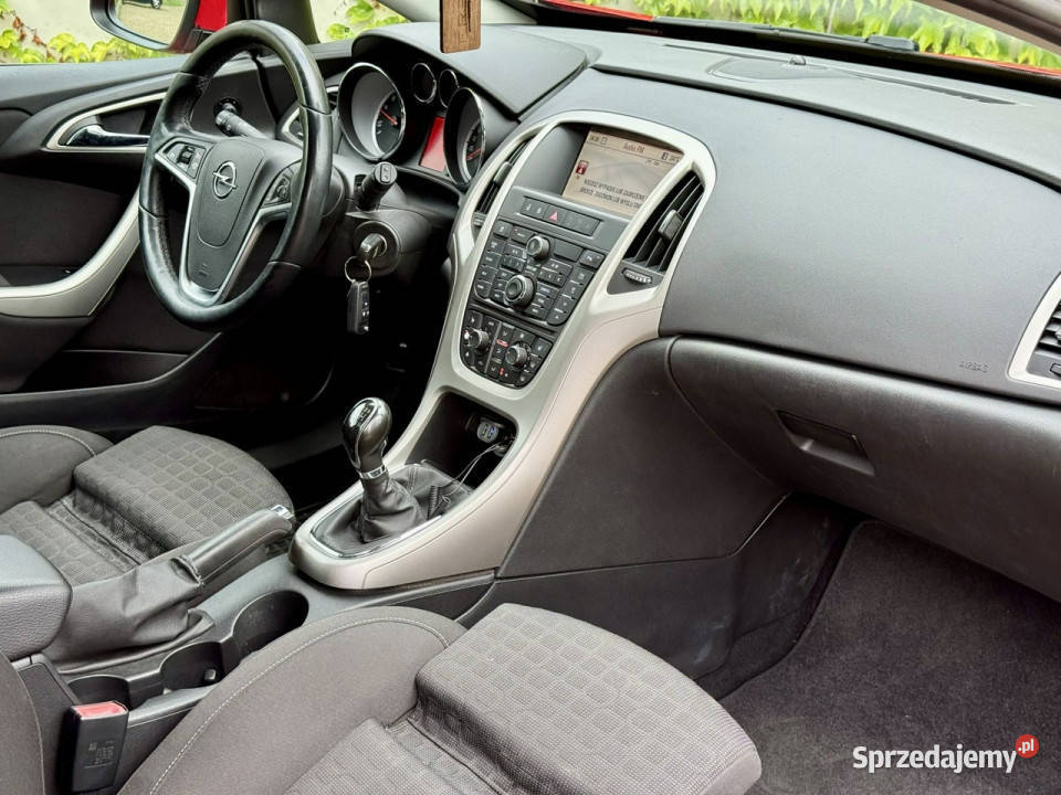 Opel Astra GTC J 20092019 manualna sprzedam