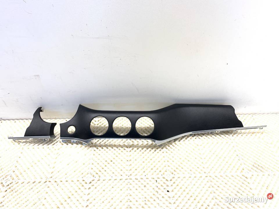 LISTWY DEKOR KIA STINGER 84767J5000 Hatchback Listwy podkarpackie