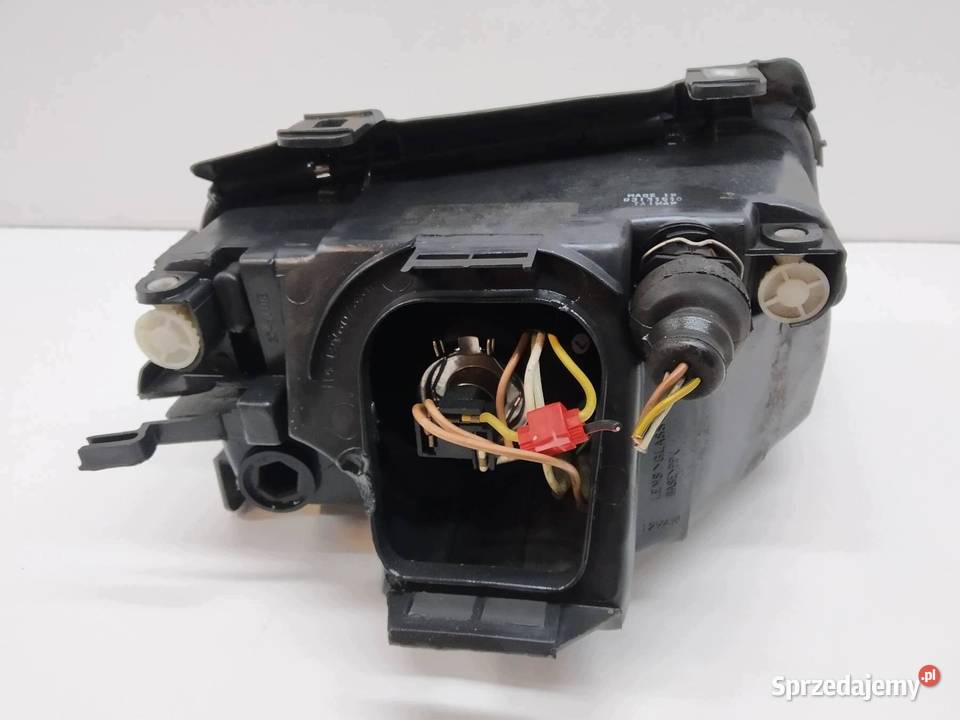 LAMPA PRZÓD LEWA EU PRZED LIFT Audi A4 I